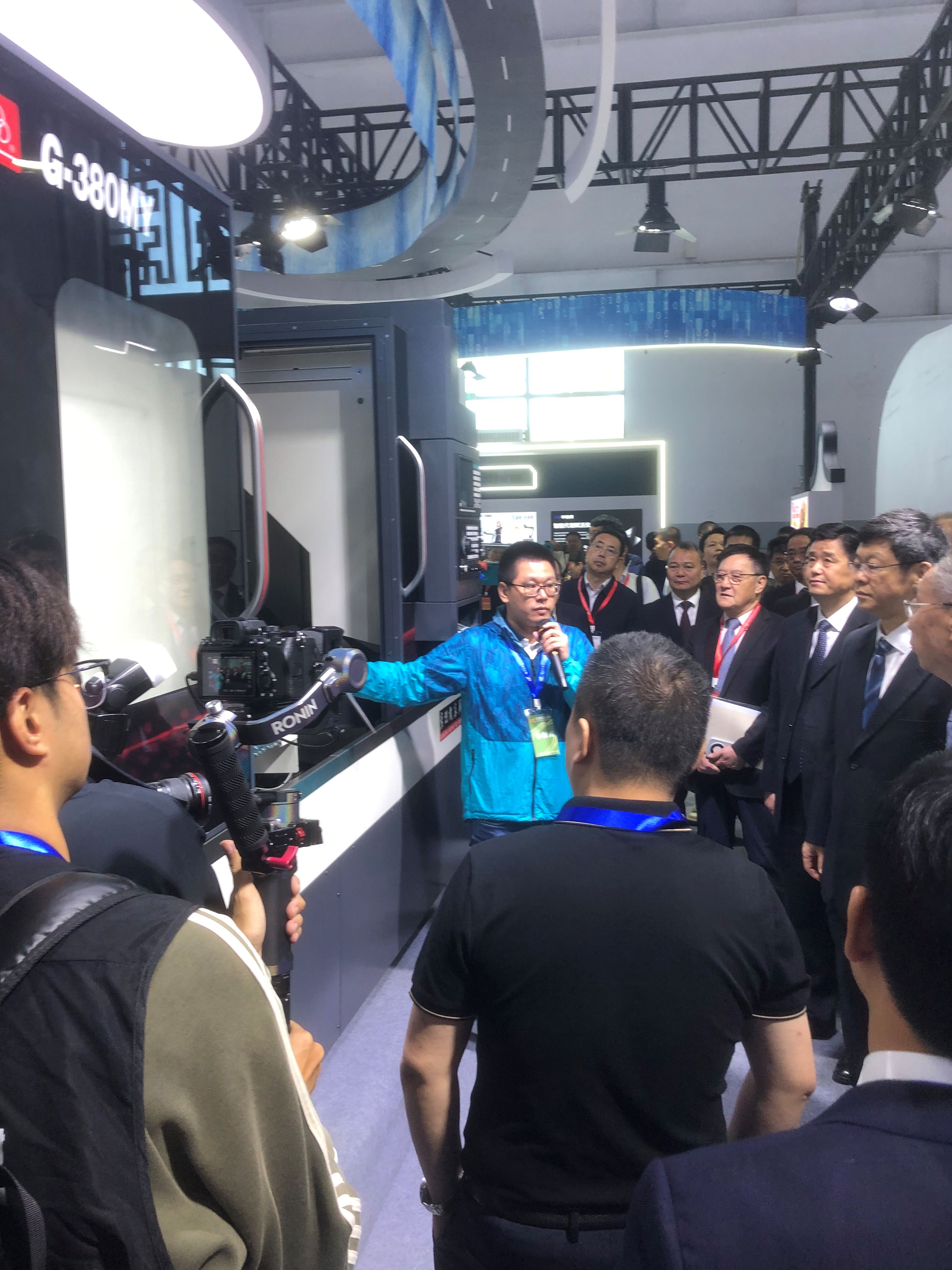 (20241111)3.jpg 廣州機(jī)床廠公司參加第十三屆海峽兩岸機(jī)械產(chǎn)業(yè)博覽會(huì)(圖2)